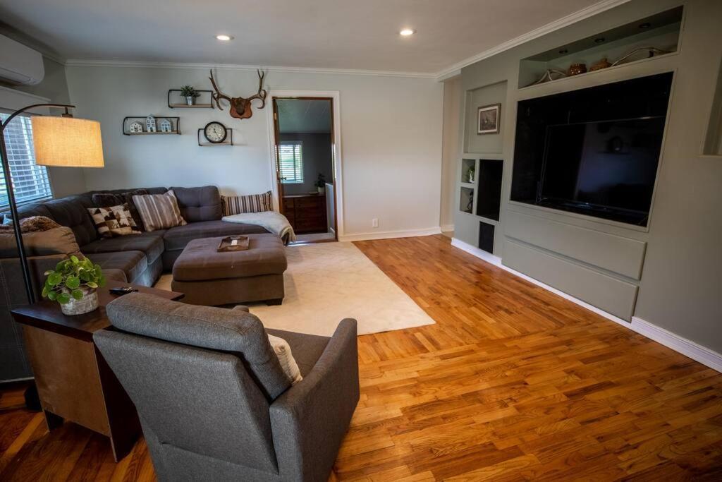 The Charming Cowboy House Villa Ellensburg Exterior photo