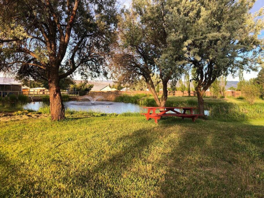 The Charming Cowboy House Villa Ellensburg Exterior photo