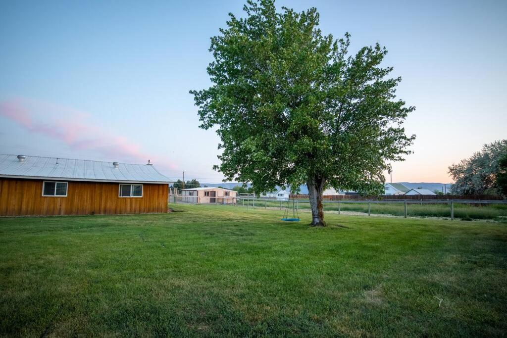 The Charming Cowboy House Villa Ellensburg Exterior photo